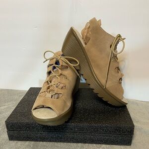 Skechers Tan Wedge Sandals